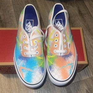 Women’s Retro rye-dye Vans low-top shoe new with tags, never worn size 7.5